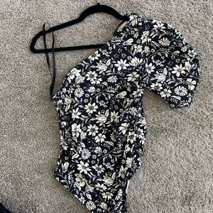 FREE PEOPLE body suit. Never worn. Size small